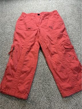 Style & Co. Women's Cargo Pants Size 6 in Coral